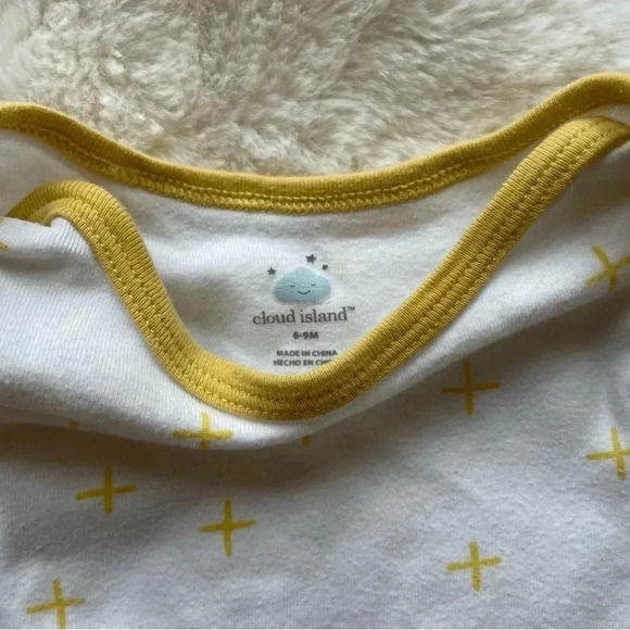 Cloud Island 6-9 months long sleeve grey and yellow onesie set​ - Picture 7 of 7
